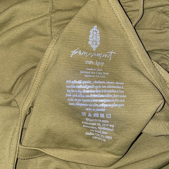 Free People SET Good Karma Ruched Top and Flare Pant in Dusted Military XS/S NEW - Picture 6 of 10